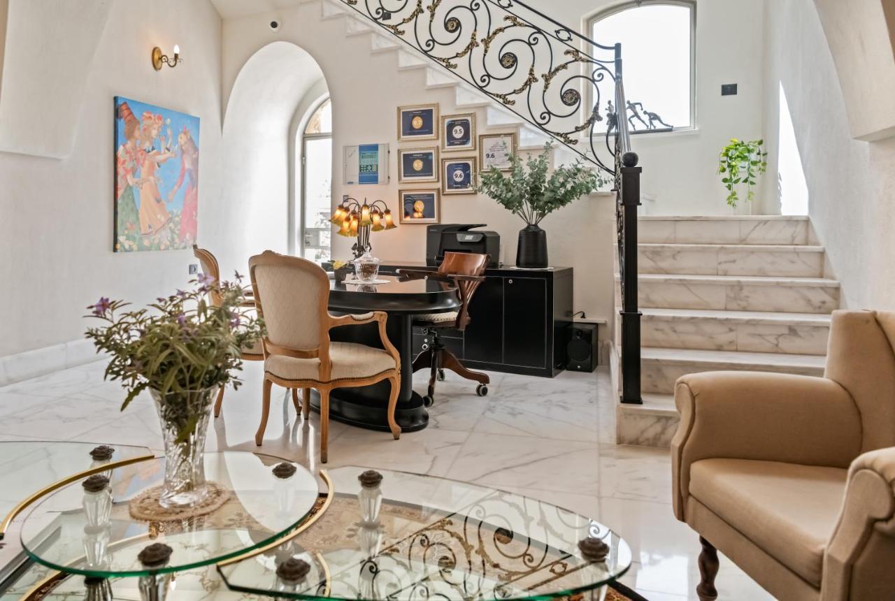 Casa Nova - Luxury Suites & Boutique Apart-Hotel テル・アビブ エクステリア 写真