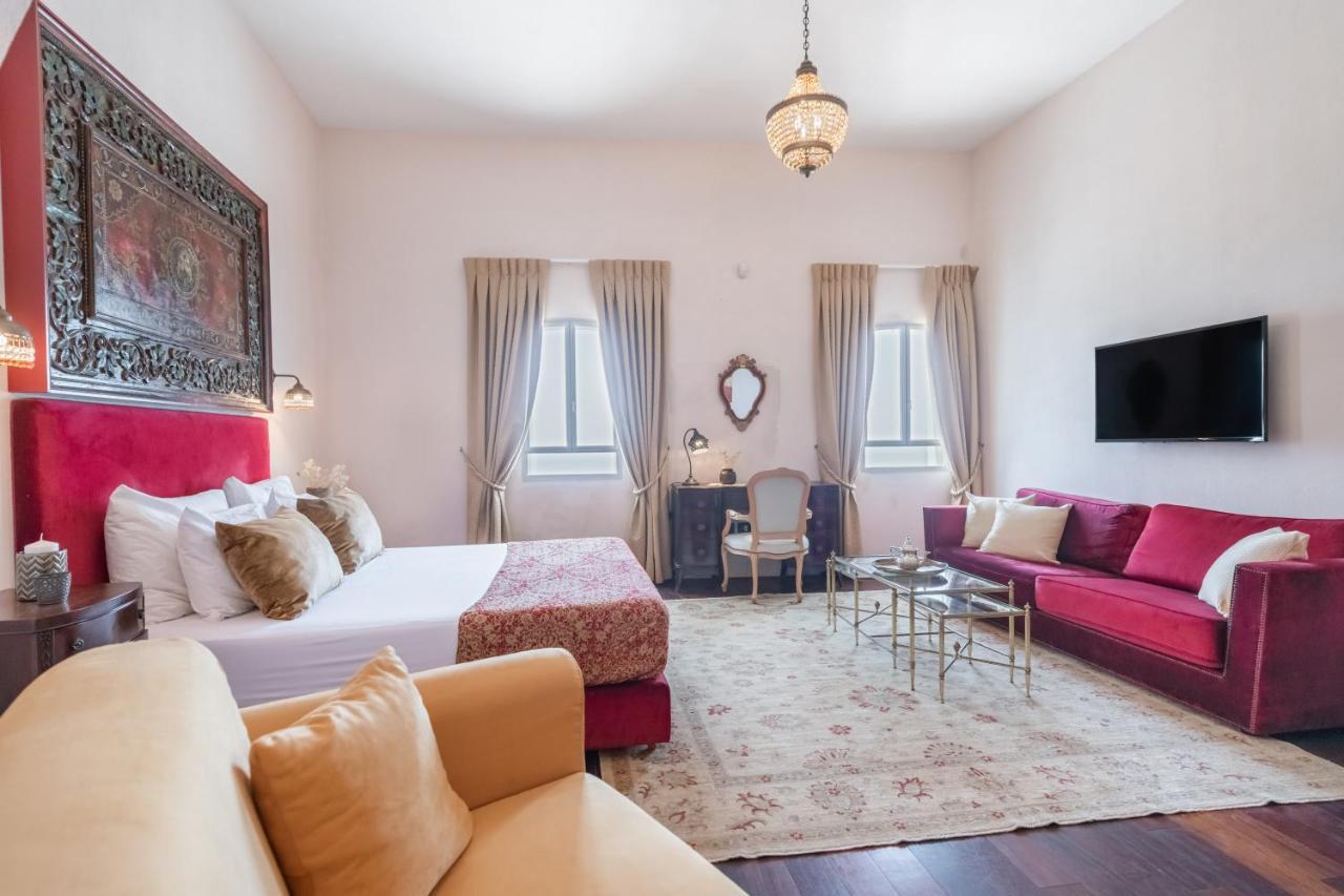 Casa Nova - Luxury Suites & Boutique Apart-Hotel テル・アビブ エクステリア 写真