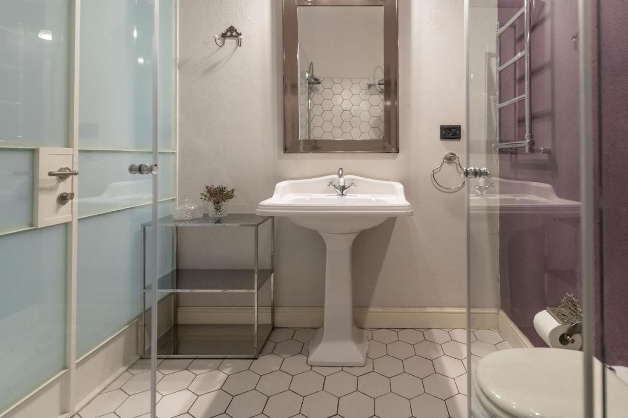 Casa Nova - Luxury Suites & Boutique Apart-Hotel テル・アビブ エクステリア 写真