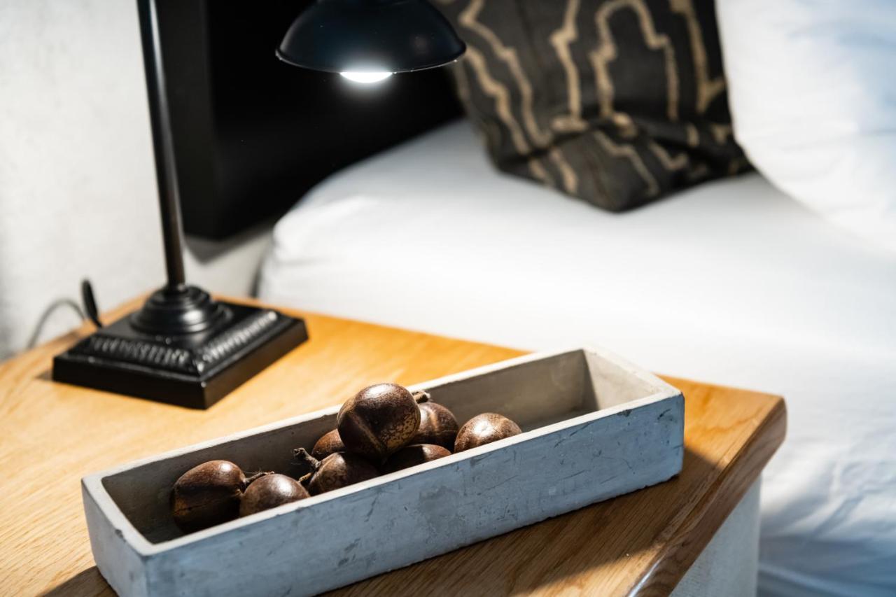 Casa Nova - Luxury Suites & Boutique Apart-Hotel テル・アビブ エクステリア 写真