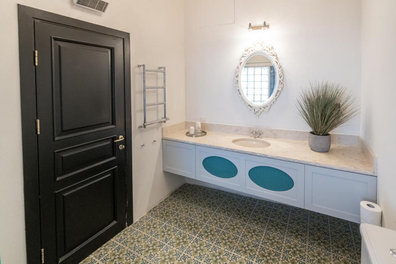 Casa Nova - Luxury Suites & Boutique Apart-Hotel テル・アビブ エクステリア 写真