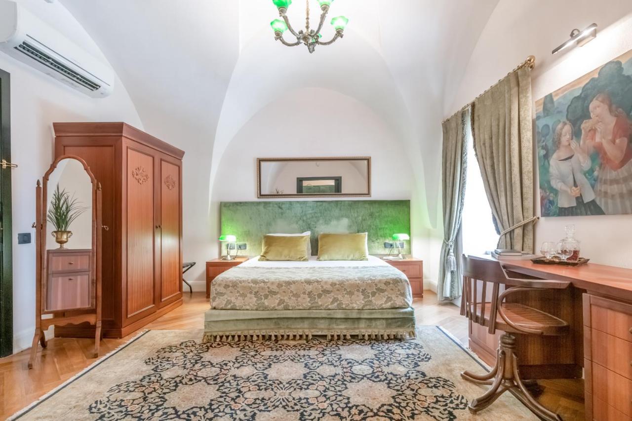 Casa Nova - Luxury Suites & Boutique Apart-Hotel テル・アビブ エクステリア 写真