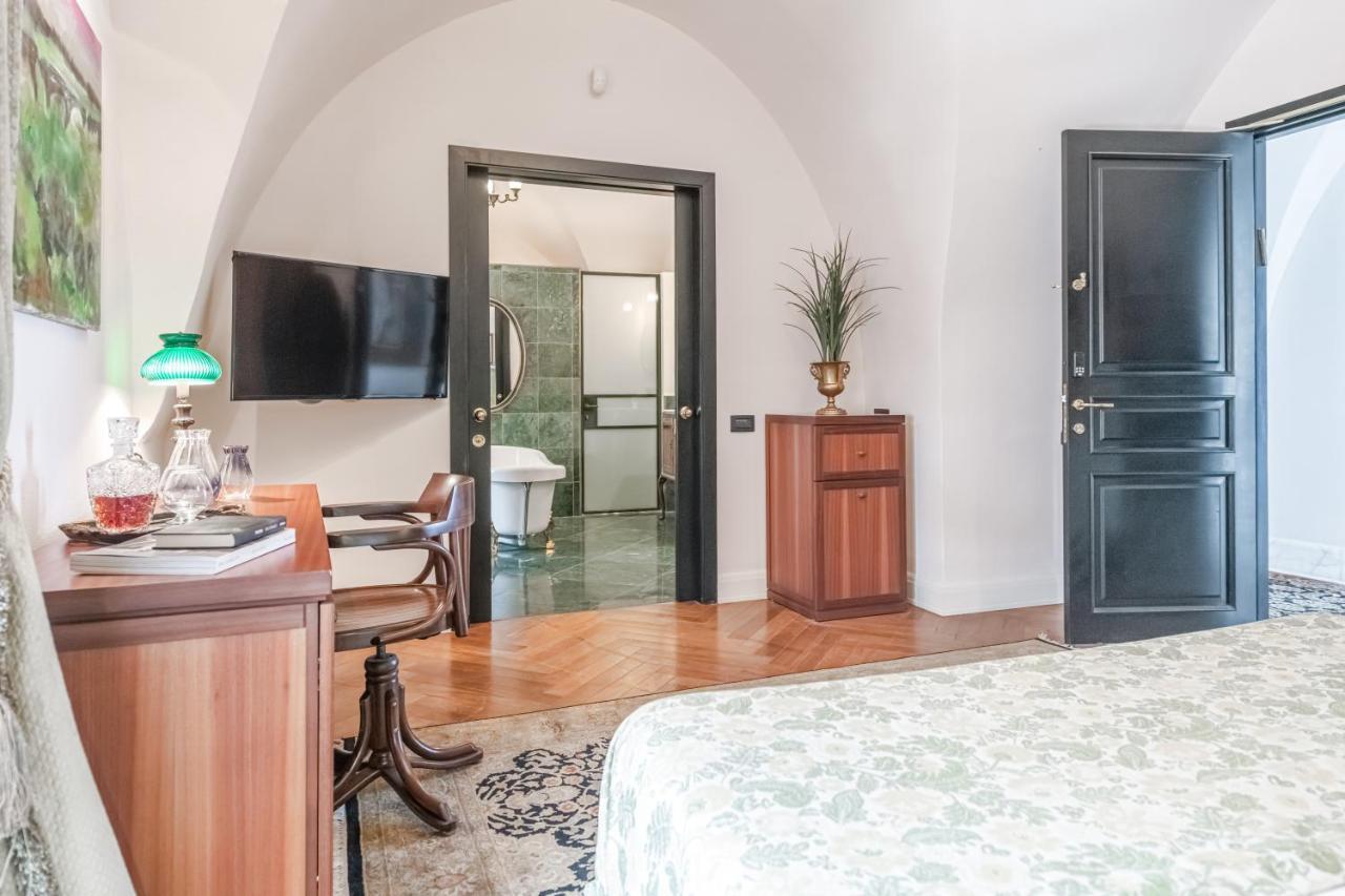 Casa Nova - Luxury Suites & Boutique Apart-Hotel テル・アビブ エクステリア 写真