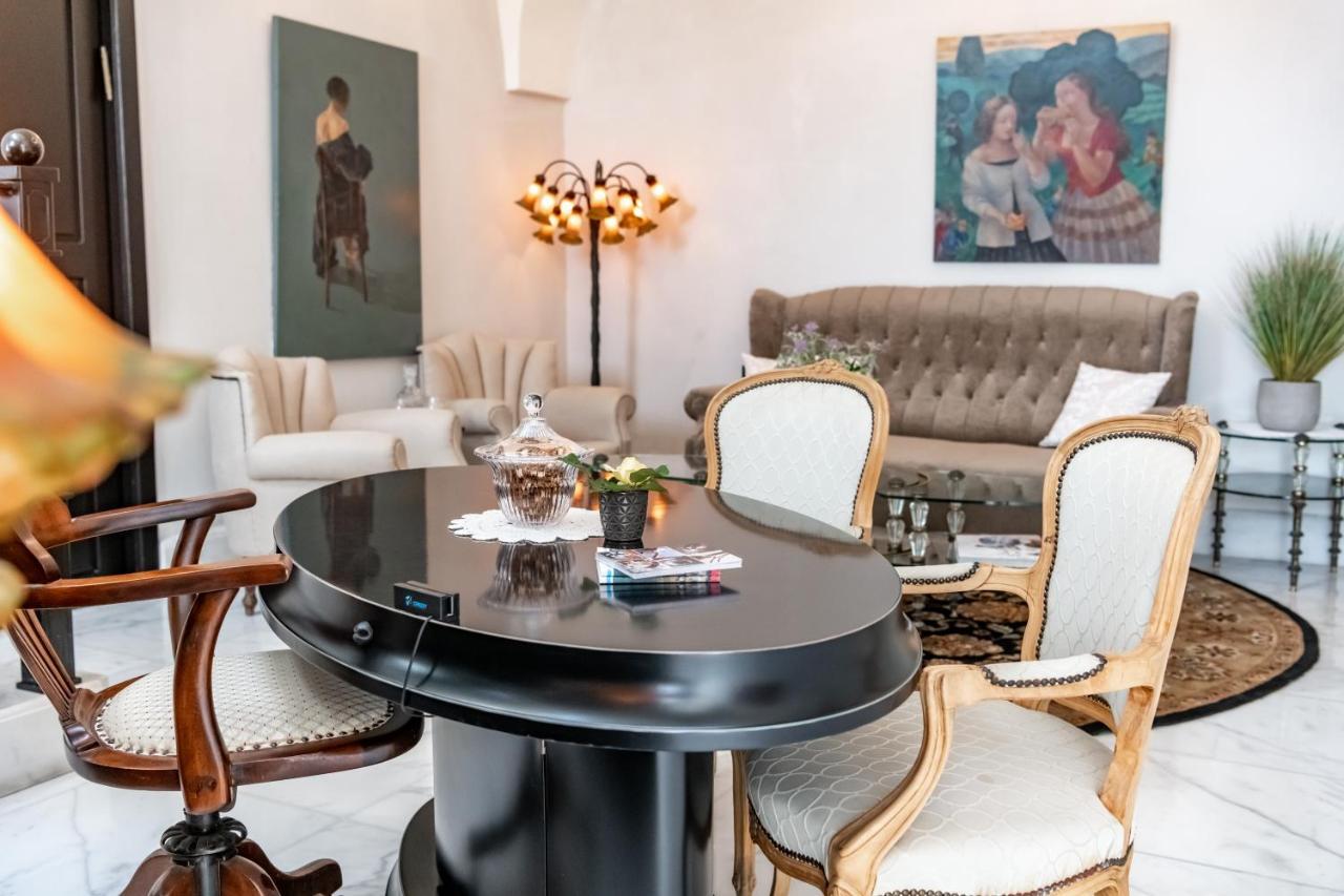 Casa Nova - Luxury Suites & Boutique Apart-Hotel テル・アビブ エクステリア 写真