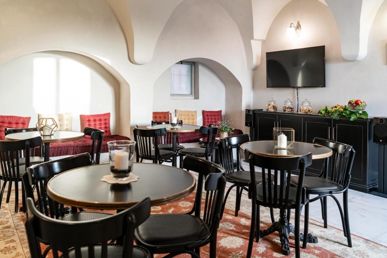 Casa Nova - Luxury Suites & Boutique Apart-Hotel テル・アビブ エクステリア 写真
