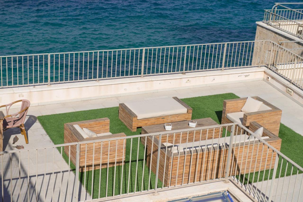 Casa Nova - Luxury Suites & Boutique Apart-Hotel テル・アビブ エクステリア 写真